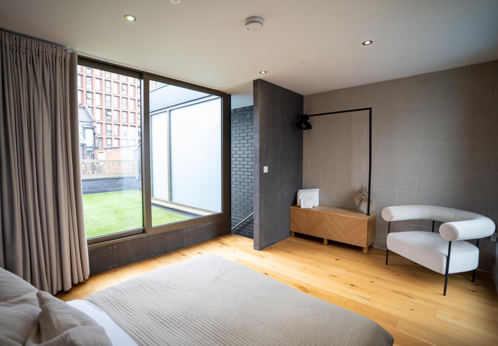 West Townhouse By Casacity Manchester